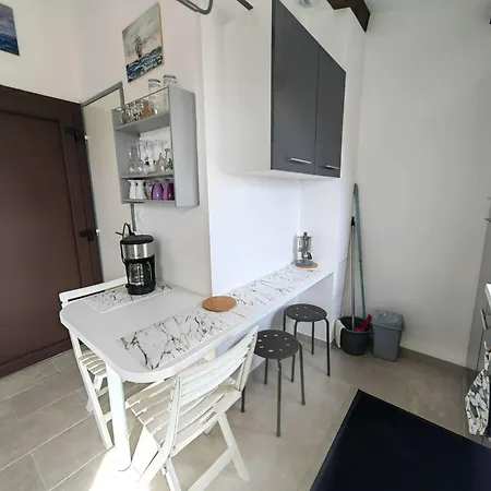 Mezzanine Au Coeur De La Pinede, A 800m De La Plage, 4 Pers, Parking Privatif - Fr-1-607-191 公寓 阿格德